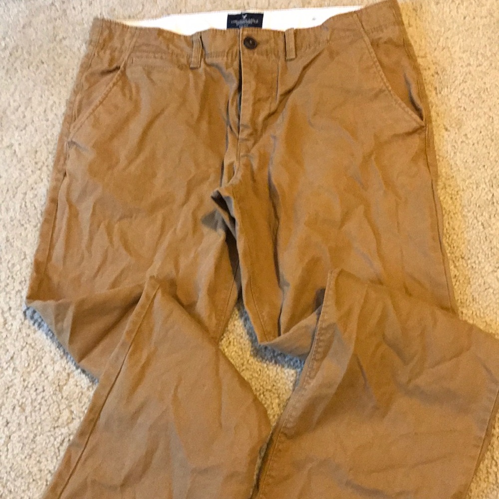 American Eagle Khakis